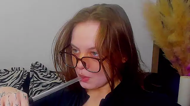 Snapshot of rora_skyline chatting on February 26, 2026, 5:13 pm rora skyline online show from February 26, 2026, 5:13 pm