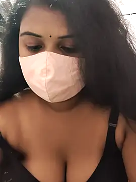 Snapshot of Dr_Chhaya chatting on June 14, 2026, 6:53 pm Dr Chhaya online show from June 14, 2026, 6:53 pm