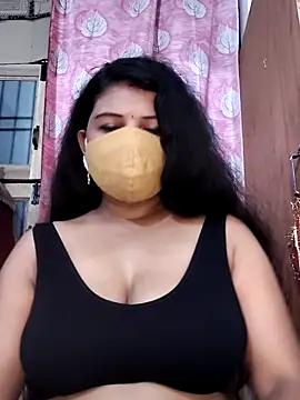 Snapshot of Dr_Chhaya chatting on July 10, 2026, 4:34 am Dr Chhaya online show from July 10, 2026, 4:34 am