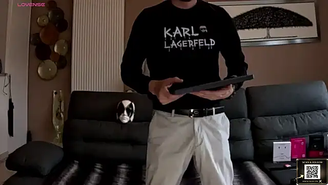 Snapshot of ApollonFit_x69 chatting on February 10, 2026, 1:43 pm ApollonFit x69 online show from February 10, 2026, 1:43 pm