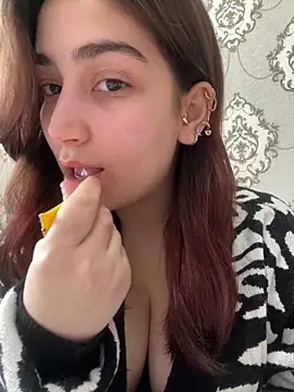 Snapshot of StormBeverly chatting on January 7, 2026, 7:35 am StormBeverly online show from January 7, 2026, 7:35 am