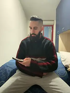 Snapshot of Gioeltoro89 chatting on February 9, 2025, 4:18 pm Gioeltoro89 online show from February 9, 2025, 4:18 pm