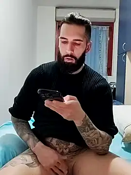 Snapshot of Gioeltoro89 chatting on January 5, 2025, 4:59 pm Gioeltoro89 online show from January 5, 2025, 4:59 pm