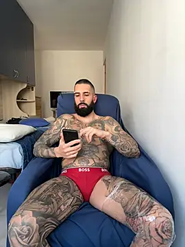 Snapshot of Gioeltoro89 chatting on May 21, 2026, 3:31 pm Gioeltoro89 online show from May 21, 2026, 3:31 pm