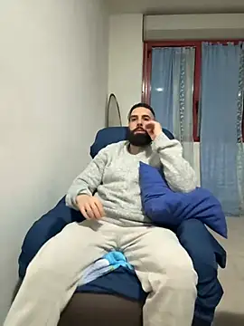 Snapshot of Gioeltoro89 chatting on March 9, 2025, 7:26 pm Gioeltoro89 online show from March 9, 2025, 7:26 pm