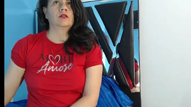 Snapshot of rrosevicky chatting on October 13, 2025, 5:20 am rrosevicky online show from October 13, 2025, 5:20 am