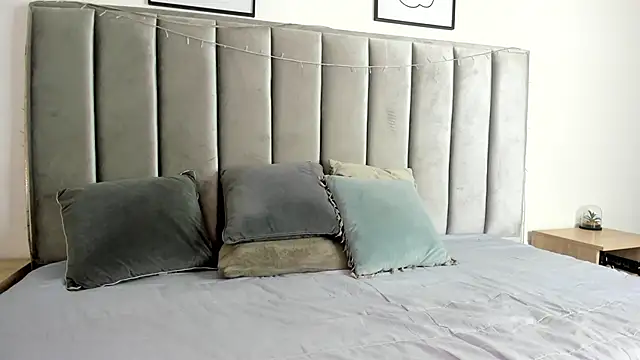 Laiia Page online show from March 17, 2025, 2:56 pm