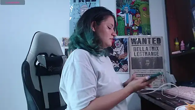 gigiqueen 18 online show from April 6, 2026, 1:12 am