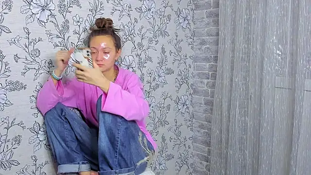 EllaSky xoxo online show from November 13, 2025, 2:37 am