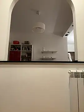 Nala 95 online show from December 18, 2024, 8:25 pm