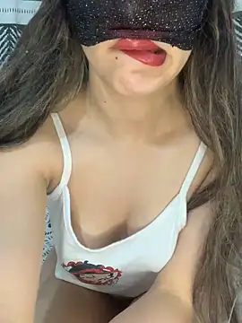 senoritaseno online show from February 23, 2025, 8:28 am