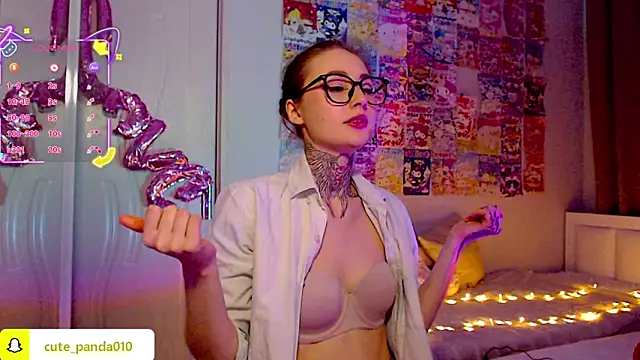 Milky way UwU online show from February 21, 2026, 2:02 am