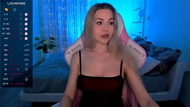 AdeleRoberts online show from March 12, 2026, 2:06 am