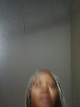 slimcate91 online show from July 18, 2026, 10:29 pm
