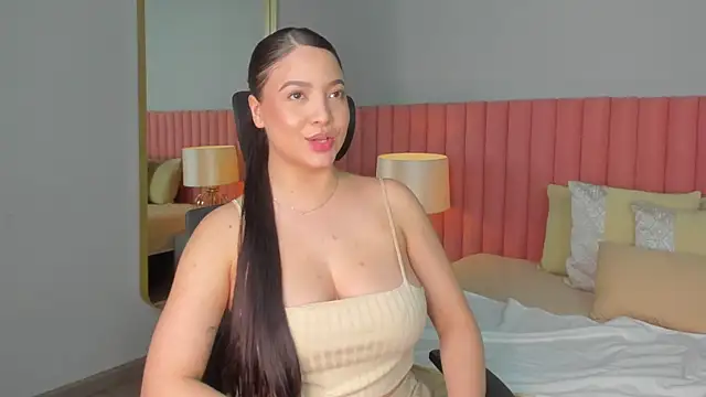 NathRossi online show from March 22, 2025, 2:05 am