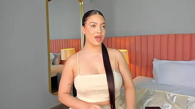 NathRossi online show from February 17, 2025, 2:20 am