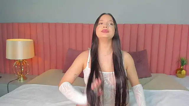 NathRossi online show from February 26, 2025, 10:47 pm