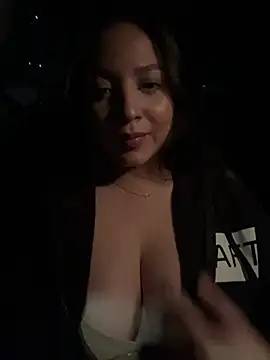 NathRossi online show from March 15, 2025, 4:02 am