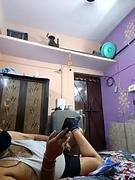 bobbyronak online show from October 29, 2025, 6:40 pm