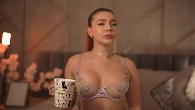 miia blake online show from October 29, 2025, 9:36 pm