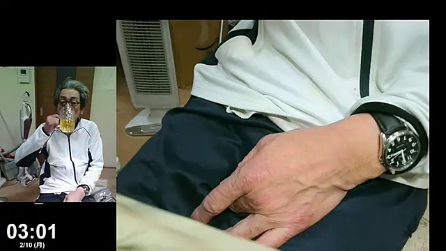 Snapshot of mama010-chan chatting on February 10, 2025, 6:03 pm mama010-chan online show from February 10, 2025, 6:03 pm