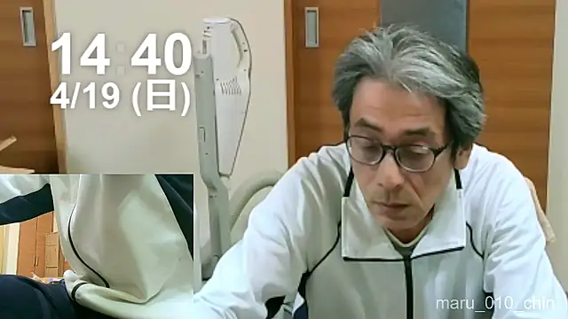 mama010-chan online show from April 19, 2026, 5:41 am