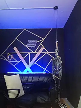 Gelena Black online show from October 17, 2025, 12:07 pm