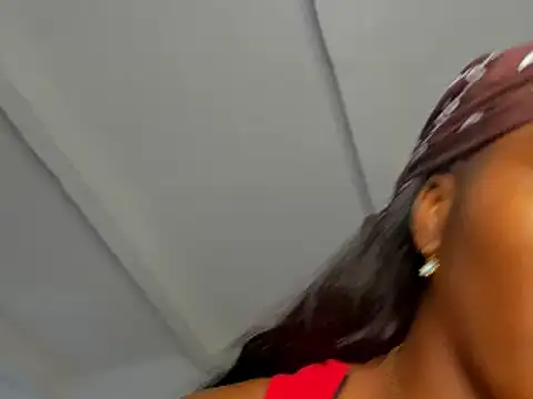 Soy Bella online show from March 19, 2025, 9:05 pm