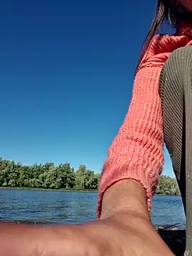 KSwonderland6 online show from October 20, 2025, 3:34 pm