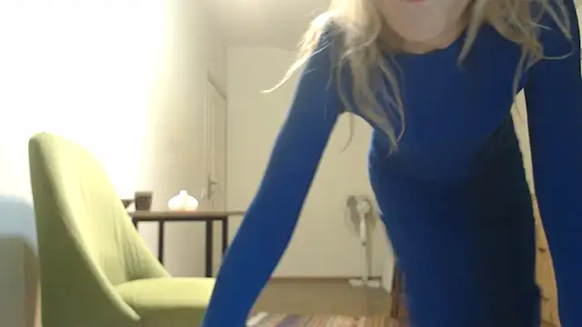 Juli julyyy online show from January 14, 2025, 12:33 am