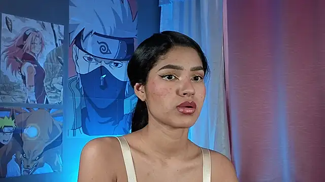 chiarabrielle00 online show from January 11, 2026, 8:49 pm