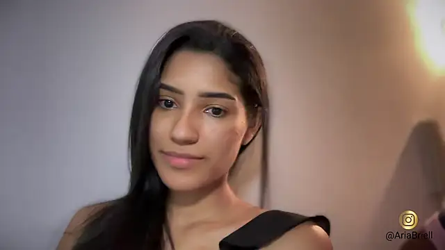 Snapshot of chiarabrielle00 chatting on May 1, 2026, 1:32 am chiarabrielle00 online show from May 1, 2026, 1:32 am