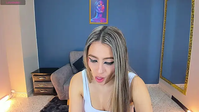 Snapshot of miacarperr1 chatting on February 3, 2025, 1:30 am miacarperr1 online show from February 3, 2025, 1:30 am