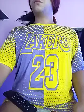 miasimsfu online show from October 3, 2025, 10:39 am