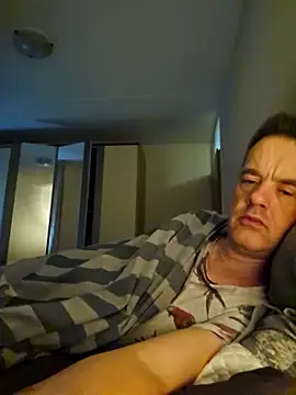 Hectorthyssen1 online show from September 27, 2025, 7:25 am