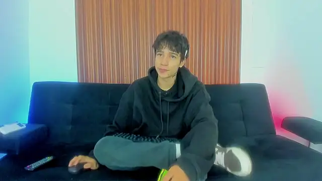 Zacktk7 online show from February 17, 2025, 9:10 pm