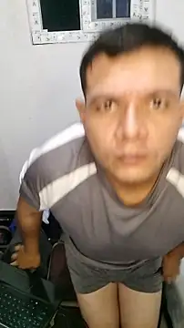 miketripi420 online show from April 11, 2026, 6:21 am