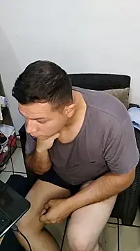 miketripi420 online show from December 14, 2025, 2:07 am