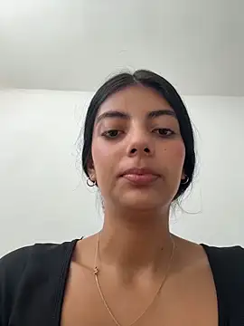 Snapshot of Baby_Niels chatting on May 5, 2026, 3:37 pm Baby Niels online show from May 5, 2026, 3:37 pm