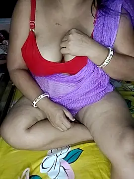 Sexy-Mona2 online show from September 14, 2025, 7:14 pm