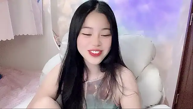 HelloKitty-qiqi online show from January 12, 2025, 7:21 am