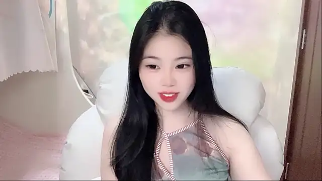 HelloKitty-qiqi online show from January 16, 2025, 3:45 am