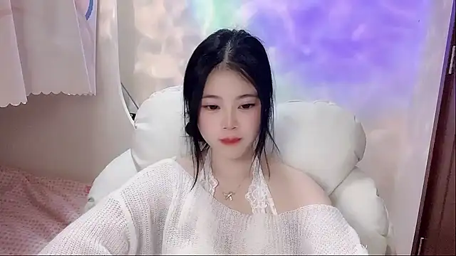 HelloKitty-qiqi online show from January 7, 2025, 12:09 pm