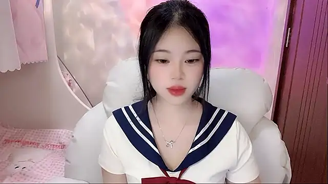 HelloKitty-qiqi online show from December 27, 2024, 4:21 pm
