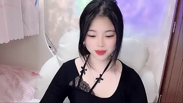 HelloKitty-qiqi online show from December 28, 2024, 2:53 pm