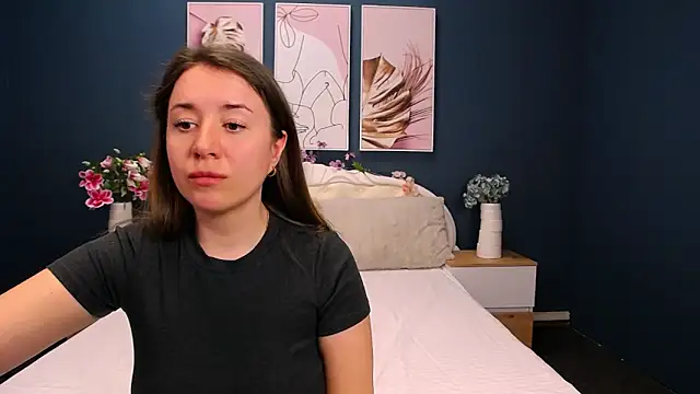 LeonnaJones online show from March 13, 2025, 11:30 am