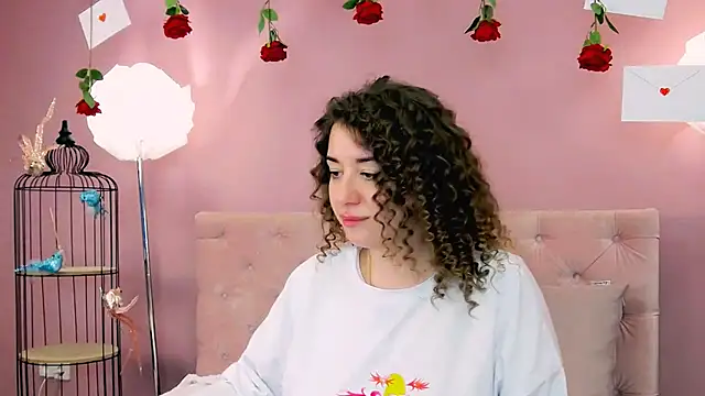 LeonnaJones online show from February 14, 2025, 9:32 pm