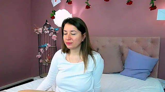 LeonnaJones online show from February 10, 2025, 6:31 am