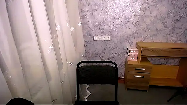 Queen ofLove online show from December 23, 2024, 5:00 pm