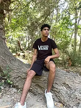 Ryan-hot online show from September 17, 2025, 2:19 pm